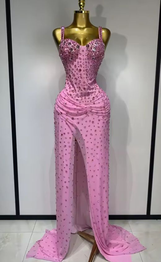 Robe à cœur rose