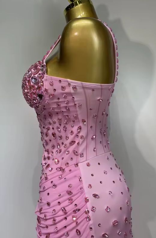 Robe à cœur rose