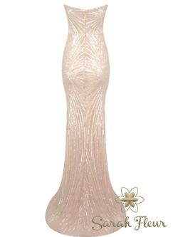 Dancing model dress