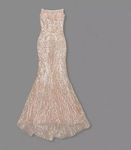 Dancing model dress