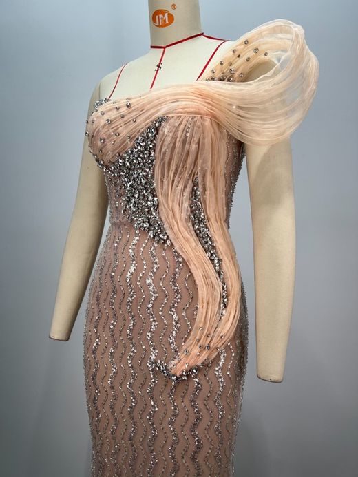 Vestido modelo Deborah