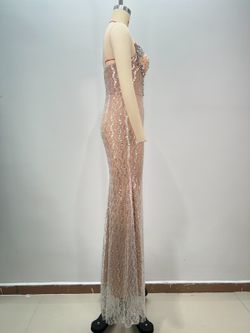 Vestido modelo Deborah