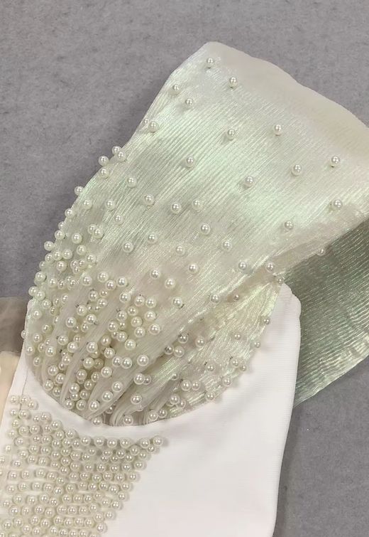 Robe modèle Elisenda White