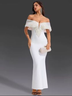 Robe modèle Elisenda White