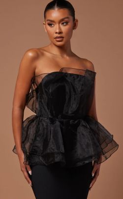 Vestido modelo Emmas