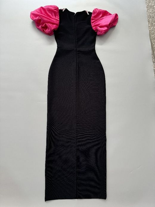 Virginas Red model dress