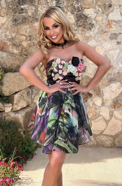 Charming model dress