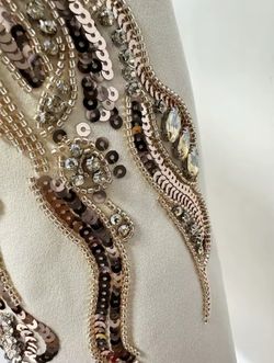 Vestido modelo Esplendor Marfil
