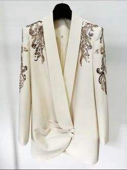 Vestido modelo Esplendor Marfil