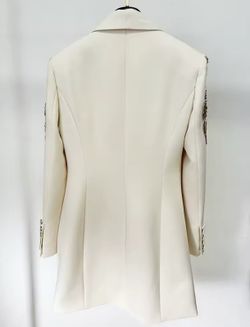 Vestido modelo Esplendor Marfil