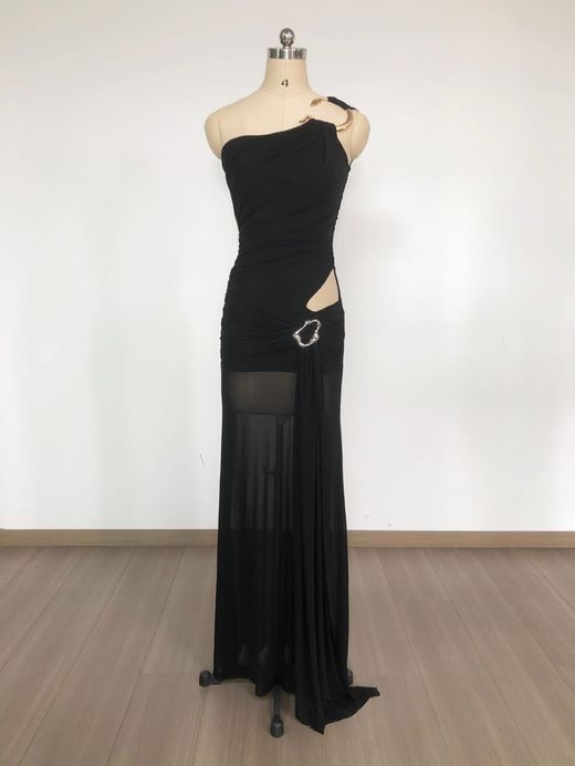 Vestido modelo Felicidad