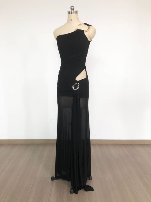 Vestido modelo Felicidad