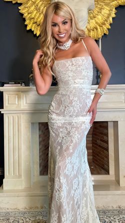 Gala model dress