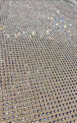 Vestido modelo Gina dorado