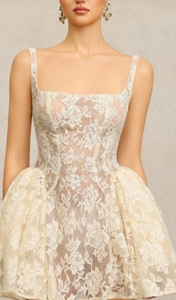 Vestido modelo Graciella