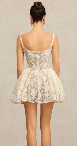 Vestido modelo Graciella