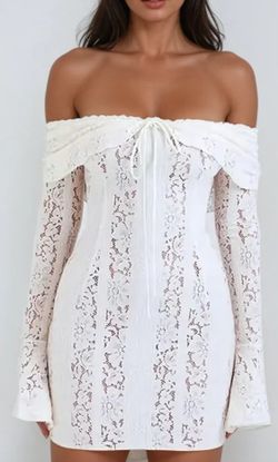 Vestido modelo Jasmine Corto