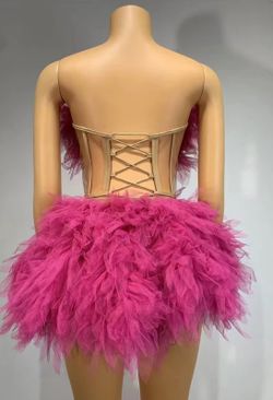 Vestido modelo Jollen