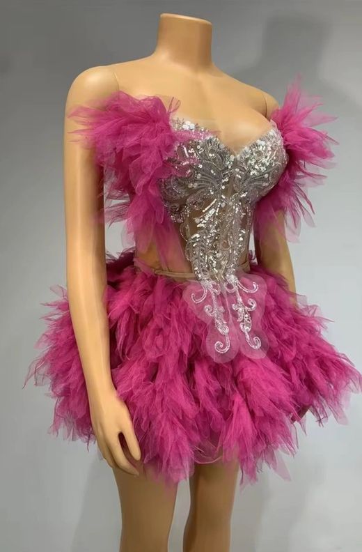 Vestido modelo Jollen