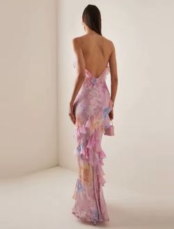 Leticia model dress
