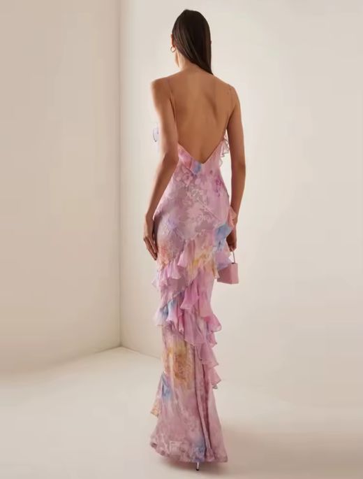 Leticia model dress