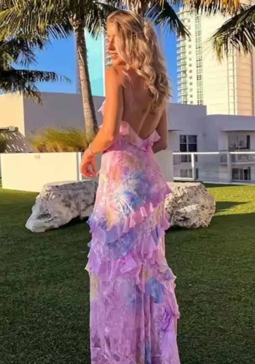 Leticia model dress
