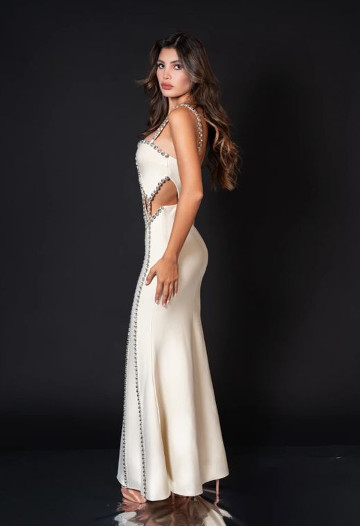 Vestido modelo Lujo
