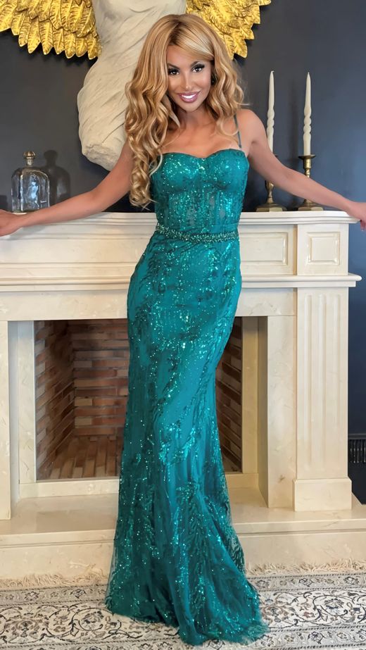 Emerald model dress