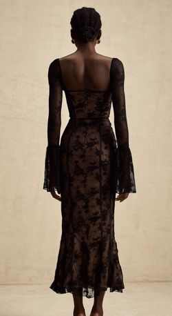 Vestido modelo Marlene negro