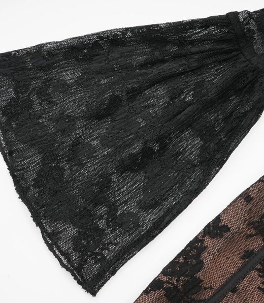 Vestido modelo Marlene negro