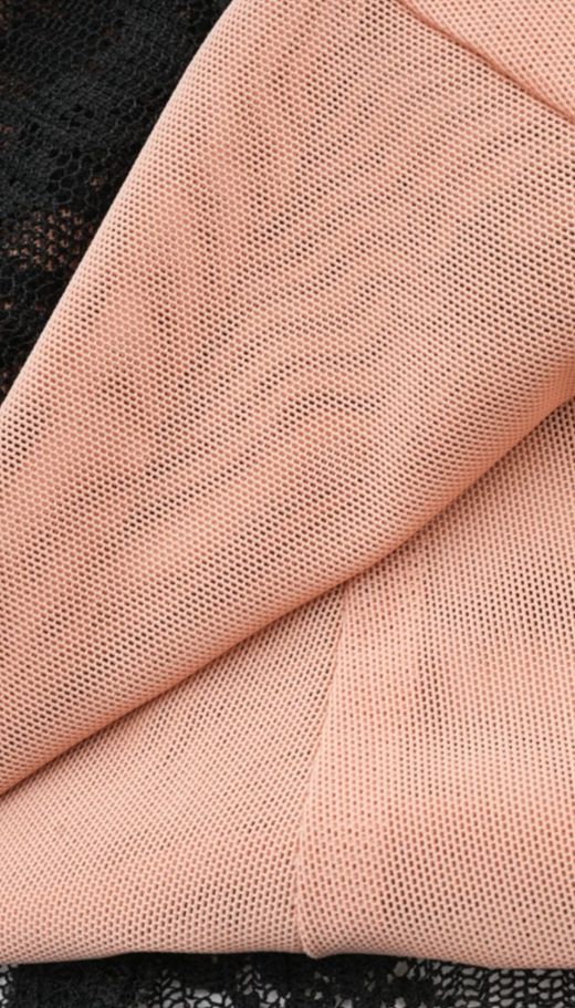 Vestido modelo Marlene negro