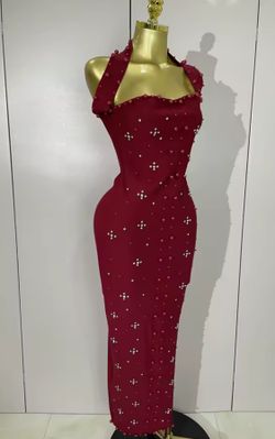 Vestido modelo Martinia burdeos