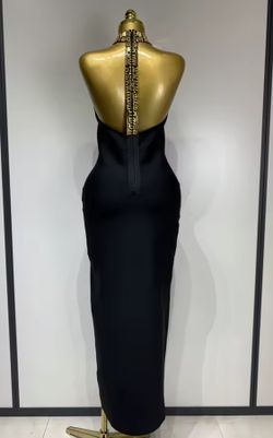 Vestido modelo Medianoche Dorada