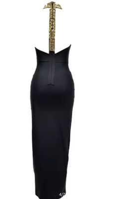 Vestido modelo Medianoche Dorada