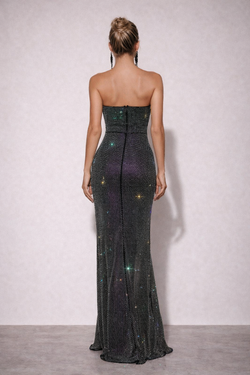 Vestido modelo Medusa