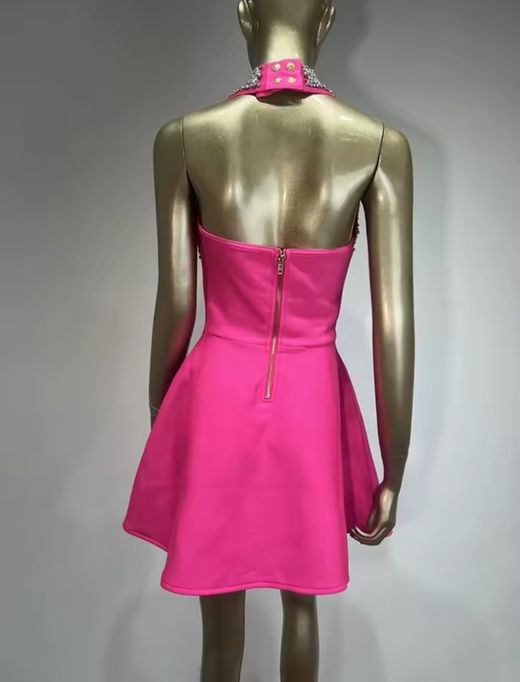 Vestido modelo Meryl Rosa
