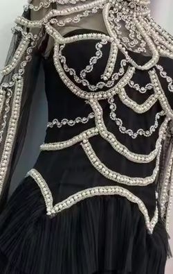 Vestido modelo Micaella negro