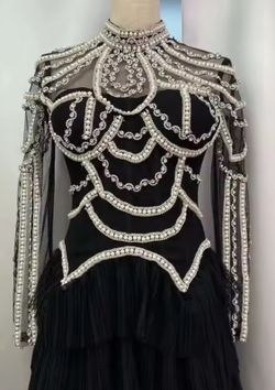 Vestido modelo Micaella negro