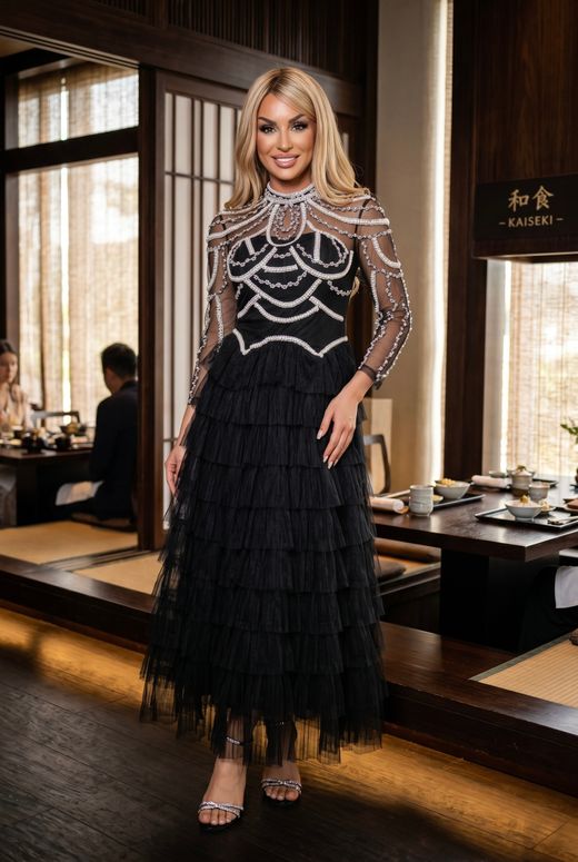 Vestido modelo Micaella negro