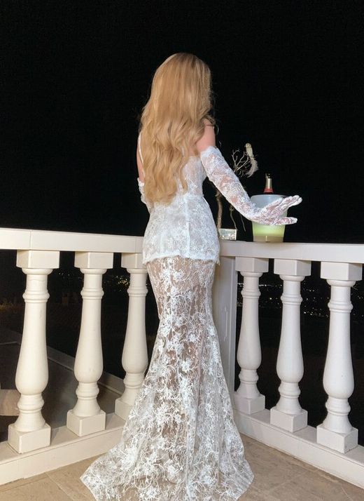 Muriel model dress