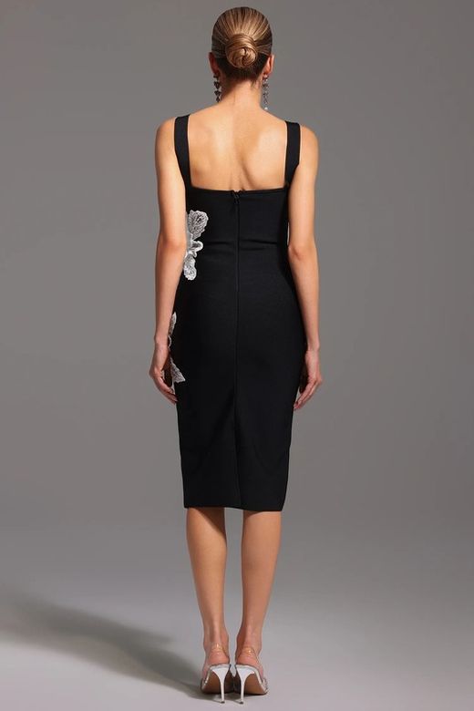 Vestido modelo Nairas