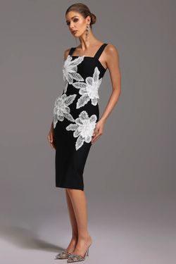 Vestido modelo Nairas