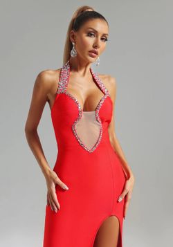 Naomi Red model dress