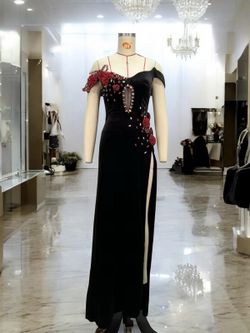 Vestido modelo Opera