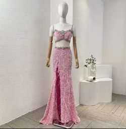 Robe modèle Paradise