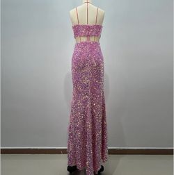 Robe modèle Paradise