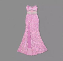 Robe modèle Paradise