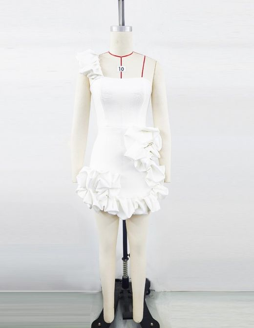 Robe modèle blanche Preciosa