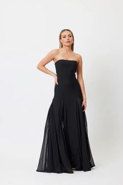 Vestido modelo Pureza Negro