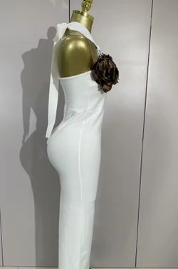 Vestido modelo Realeza